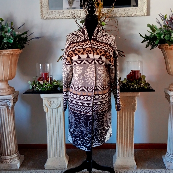 Greige Sweaters - A Greige Multi Colored Cardigan Size Lg